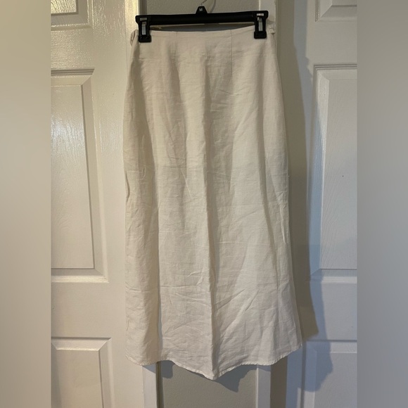 URBAN OUTFITTERS Tanning At The Beach Linen Midi Skirt - Picture 9 of 10